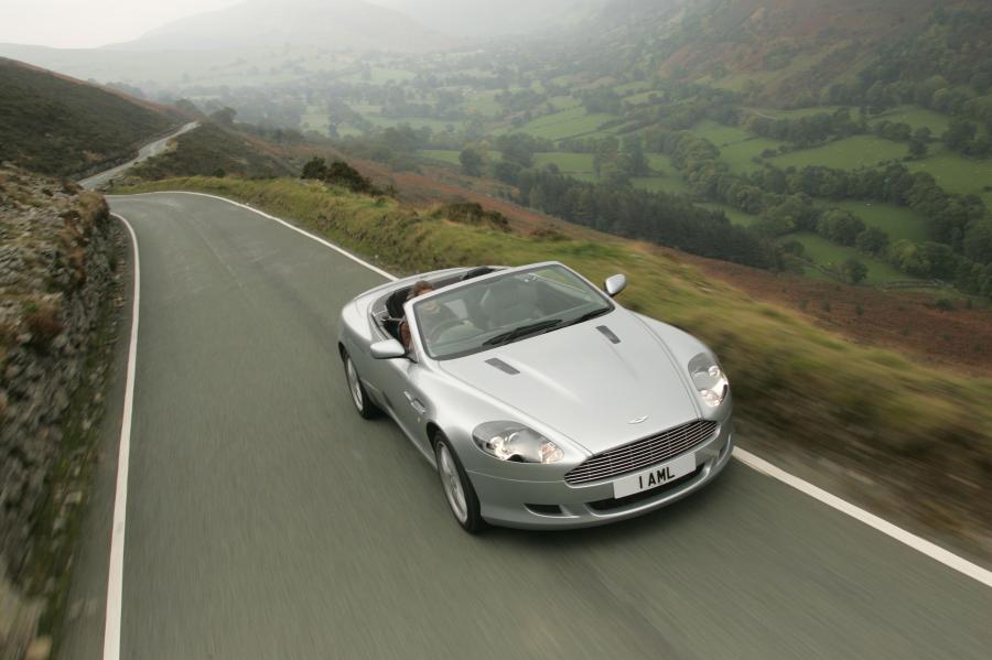  Aston Martin DB9 Volante 2004 года  (UK) (фото 5 из 38)